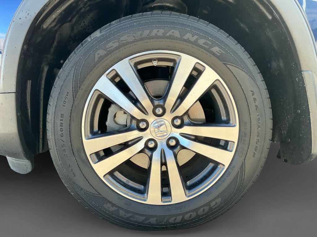 used 2018 Honda Pilot car, priced at $21,298