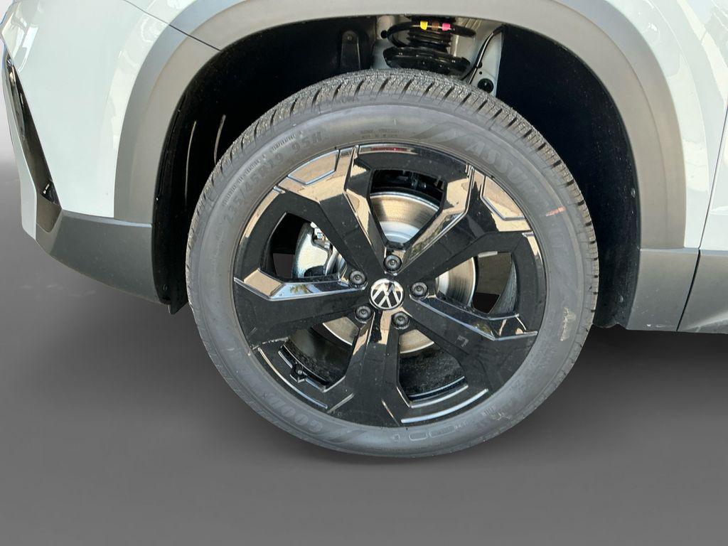 new 2025 Volkswagen Taos car, priced at $28,863
