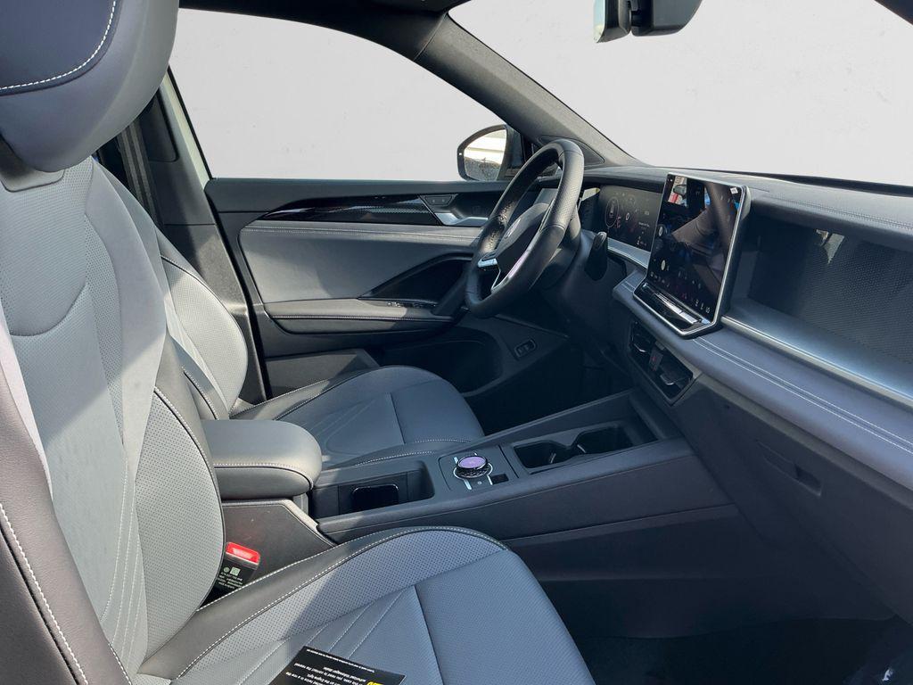 new 2026 Volkswagen Tiguan car, priced at $36,665