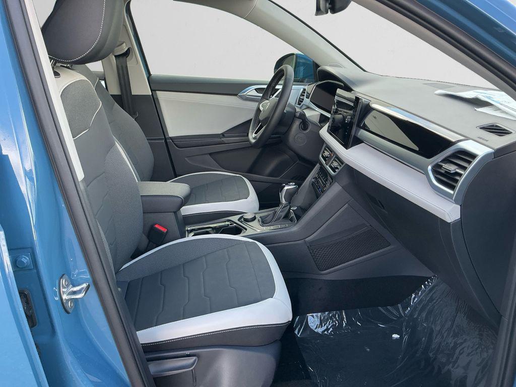 new 2026 Volkswagen Taos car, priced at $32,381