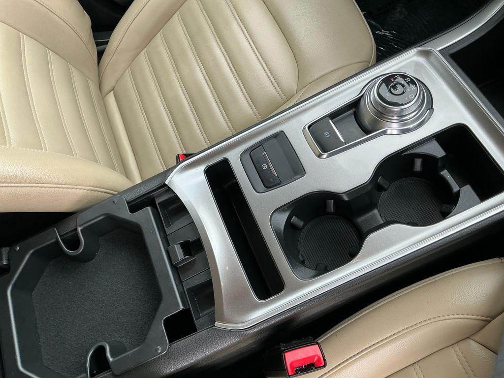 used 2023 Ford Edge car, priced at $20,992