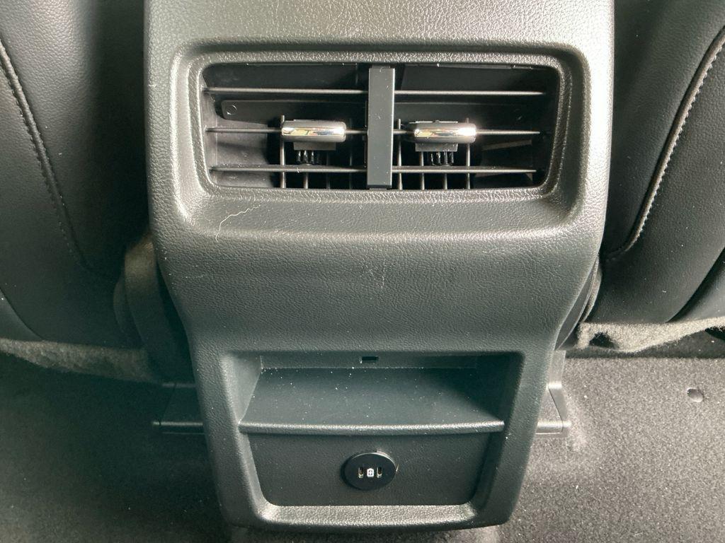 used 2023 Ford Edge car, priced at $20,992