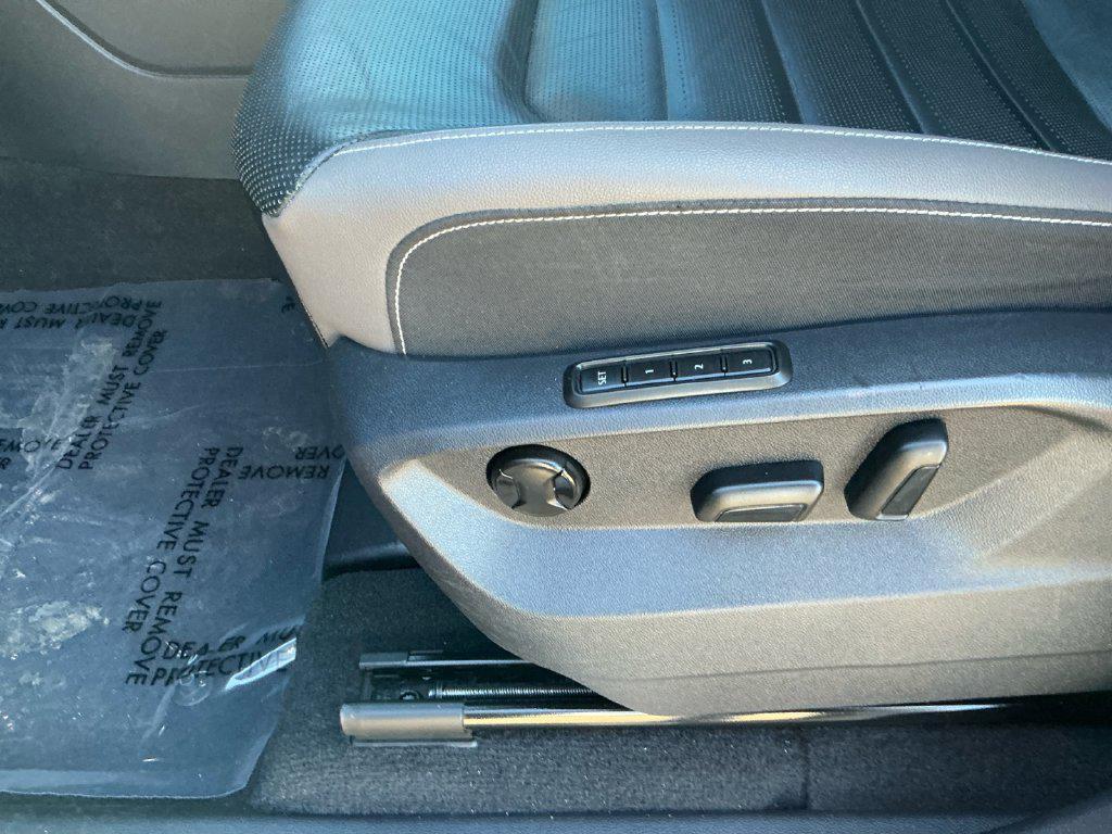 used 2021 Volkswagen Atlas car, priced at $22,798