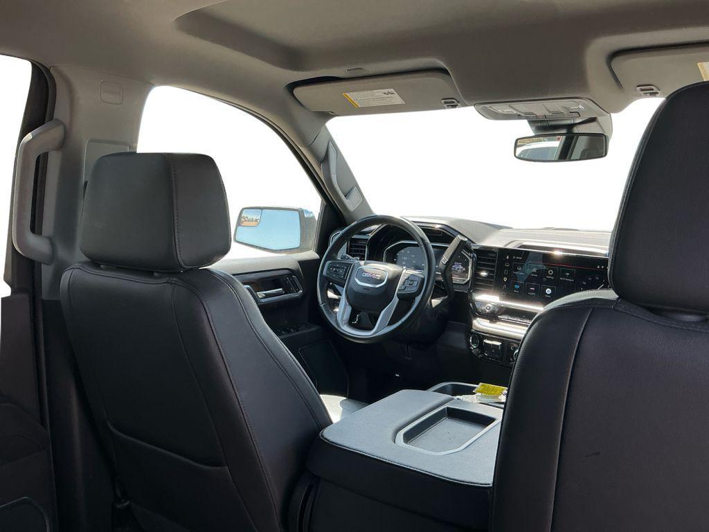 used 2025 GMC Sierra 1500 car, priced at $44,669
