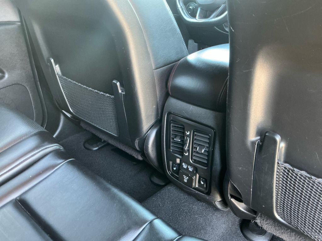 used 2024 Dodge Durango car, priced at $31,999