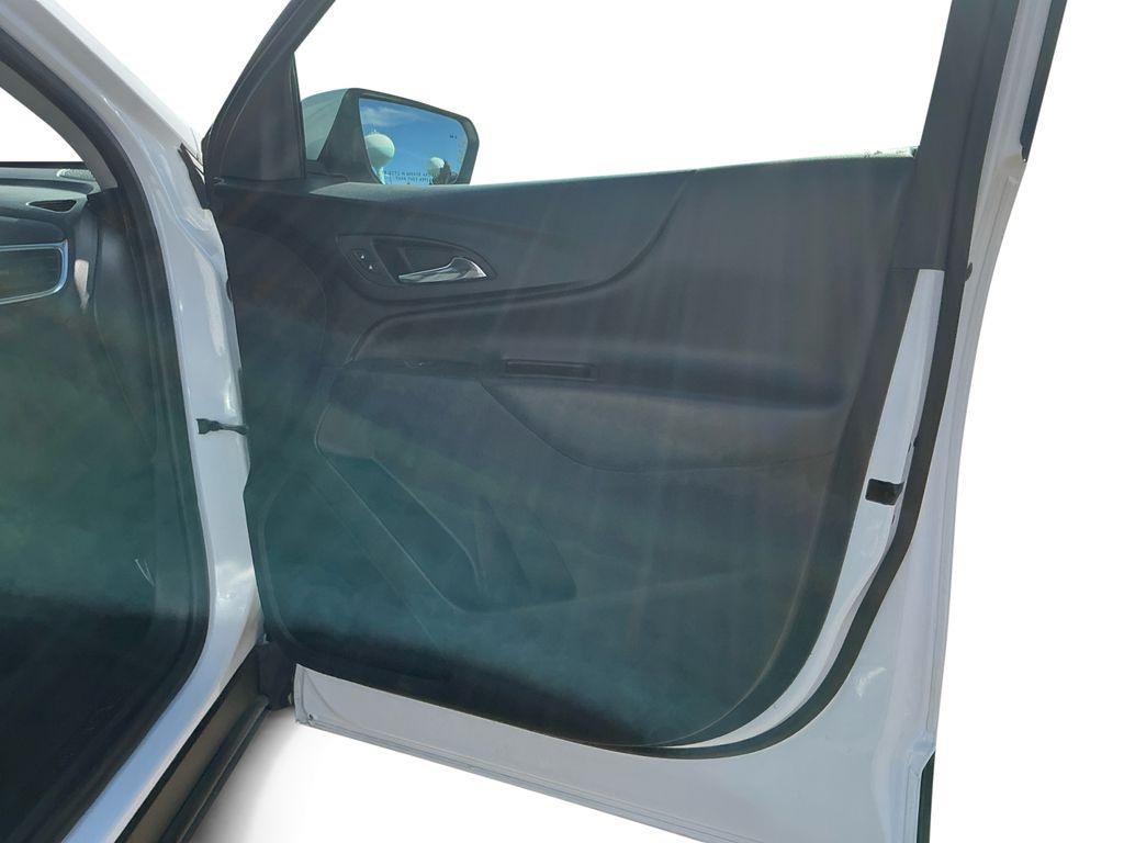 used 2024 Chevrolet Equinox car, priced at $20,499