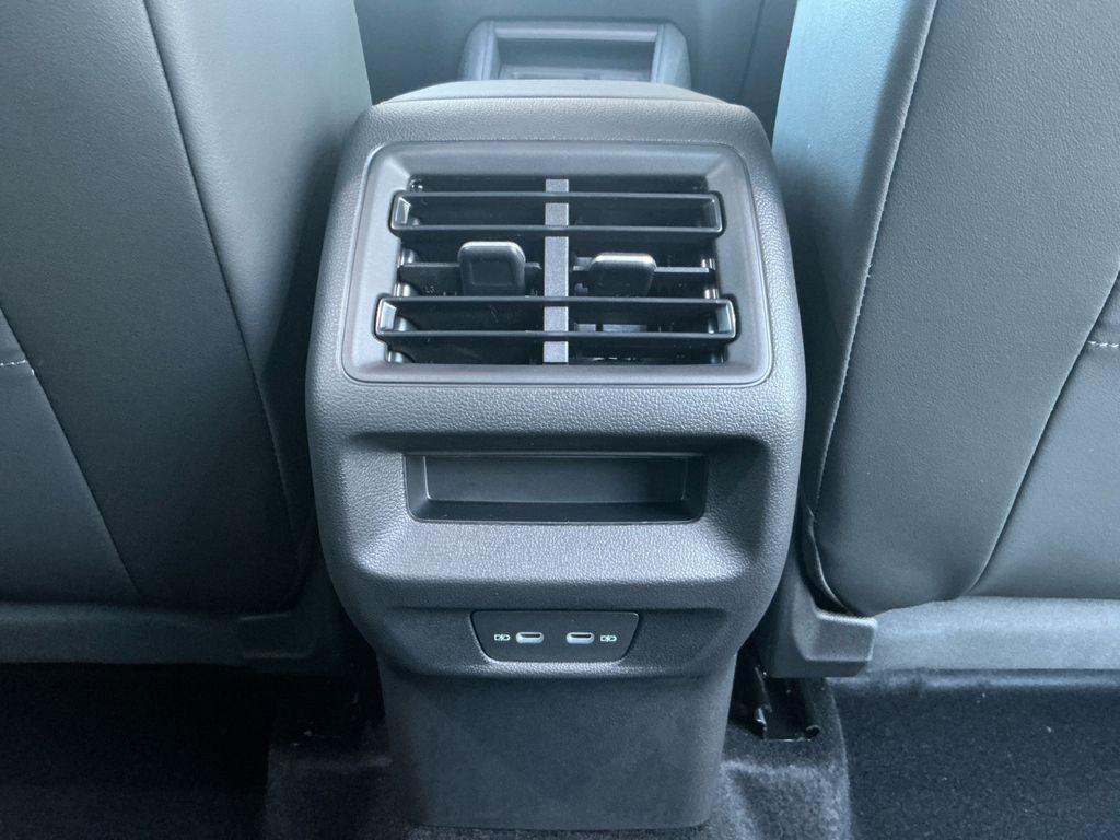 new 2026 Volkswagen Tiguan car, priced at $36,323