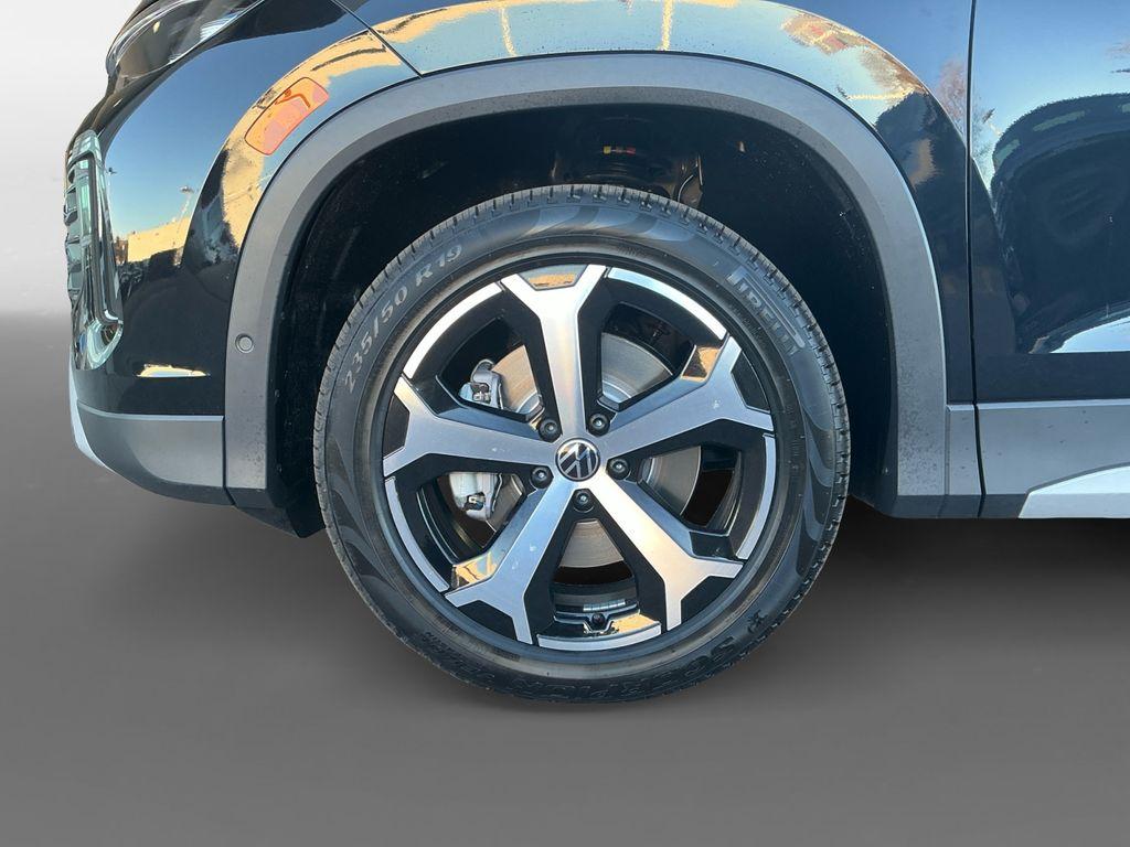 new 2026 Volkswagen Tiguan car, priced at $34,147