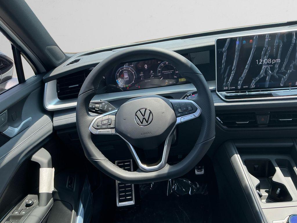 new 2026 Volkswagen Tiguan car, priced at $37,995