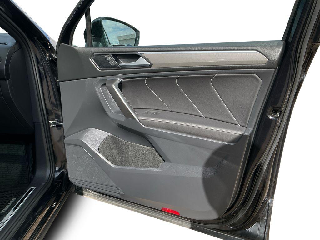 used 2022 Volkswagen Tiguan car, priced at $25,219