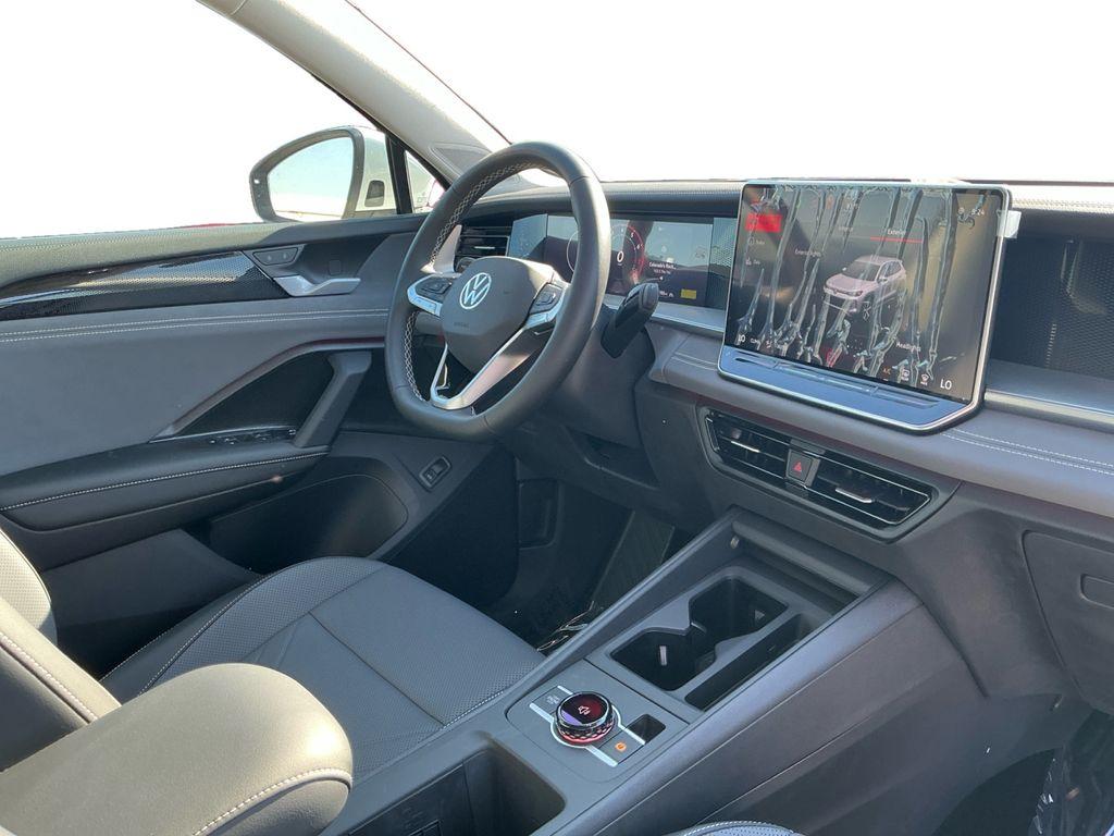 new 2026 Volkswagen Tiguan car, priced at $33,742