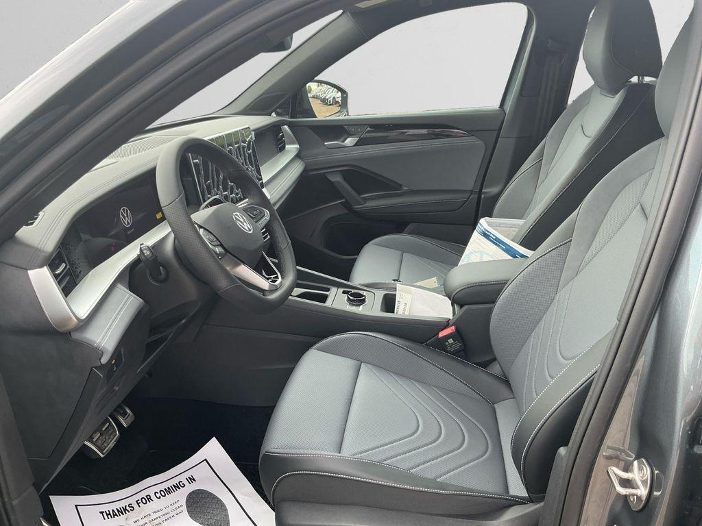 new 2026 Volkswagen Tiguan car, priced at $36,357