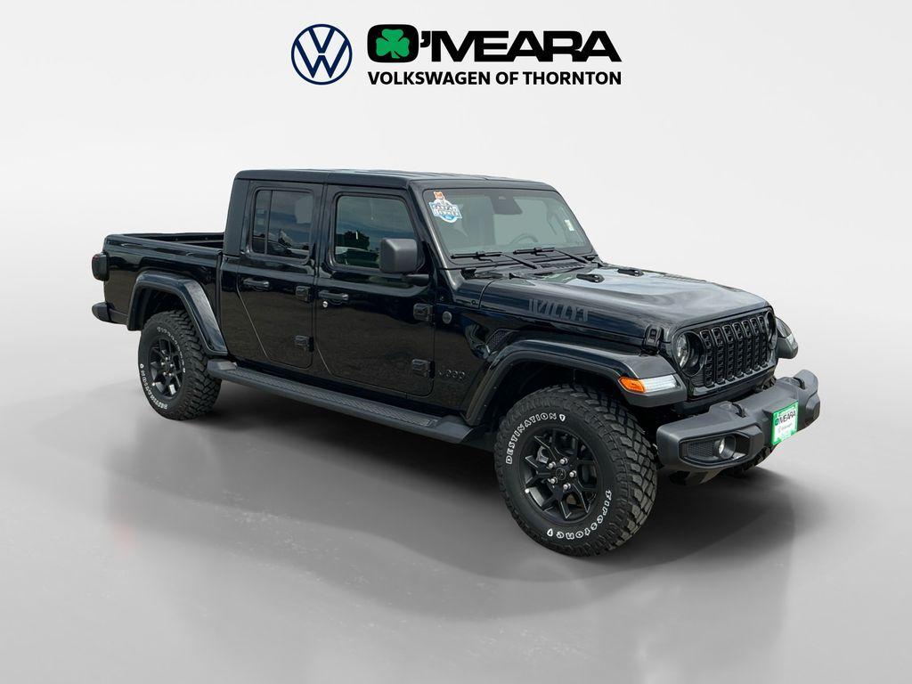used 2026 Jeep Gladiator car, priced at $43,365