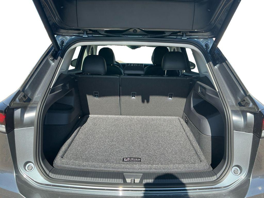 new 2026 Volkswagen Tiguan car, priced at $32,836