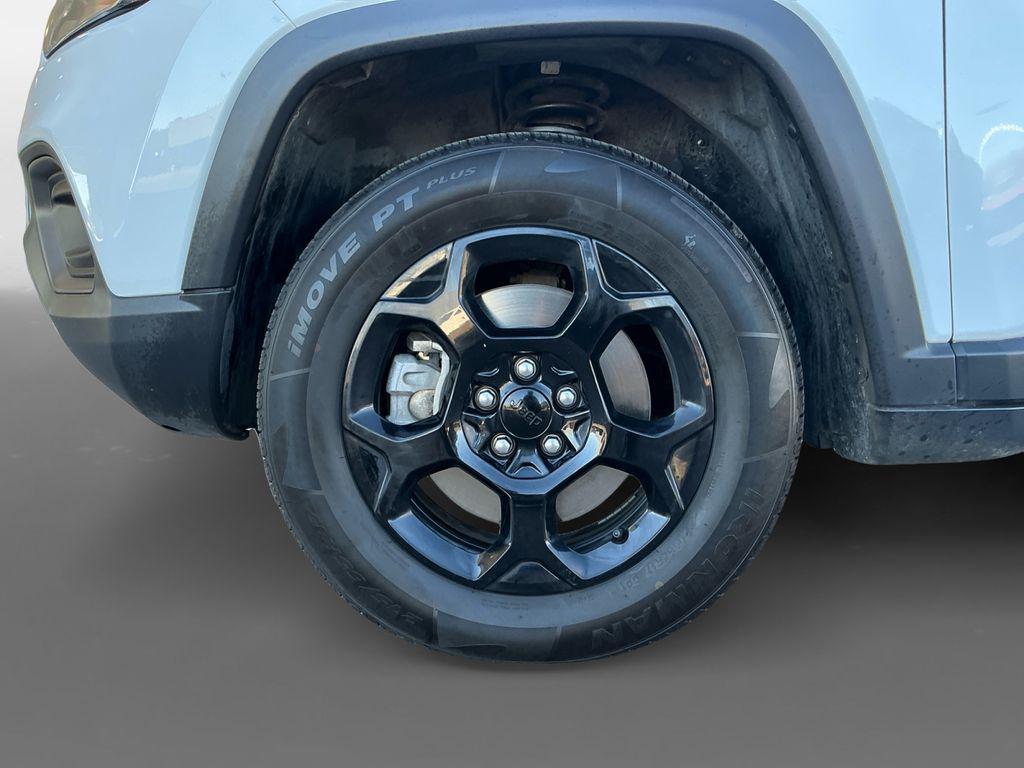 used 2024 Jeep Compass car, priced at $21,299