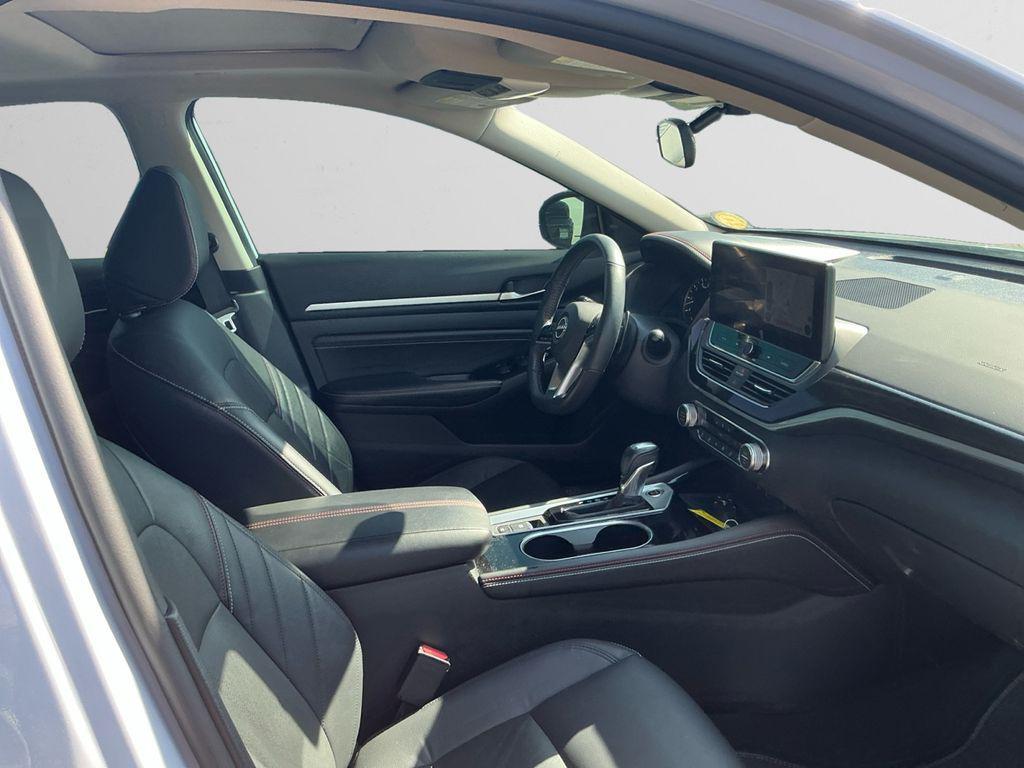 used 2023 Nissan Altima car, priced at $23,581