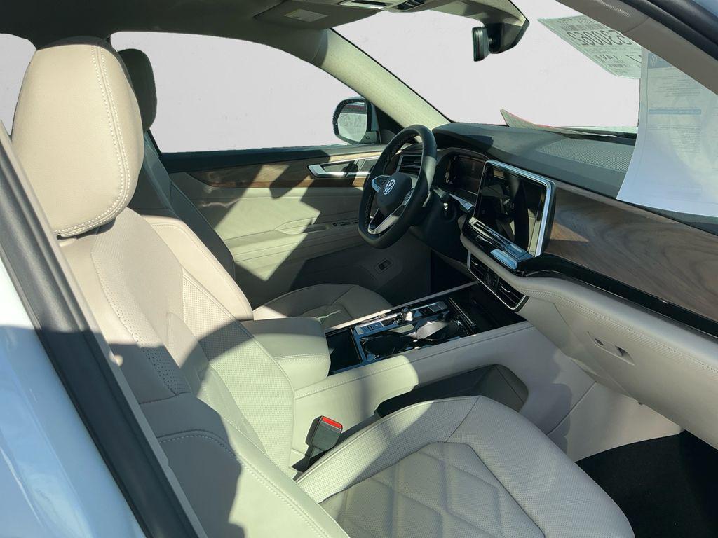 new 2026 Volkswagen Atlas car, priced at $48,835