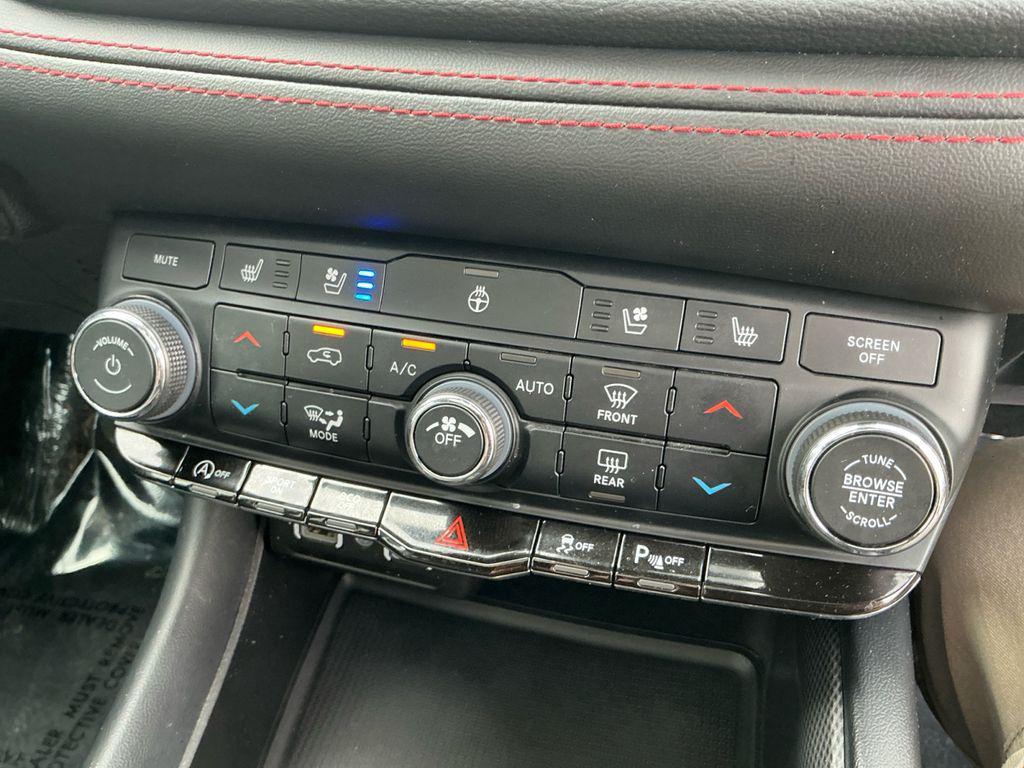 used 2024 Dodge Durango car, priced at $30,835