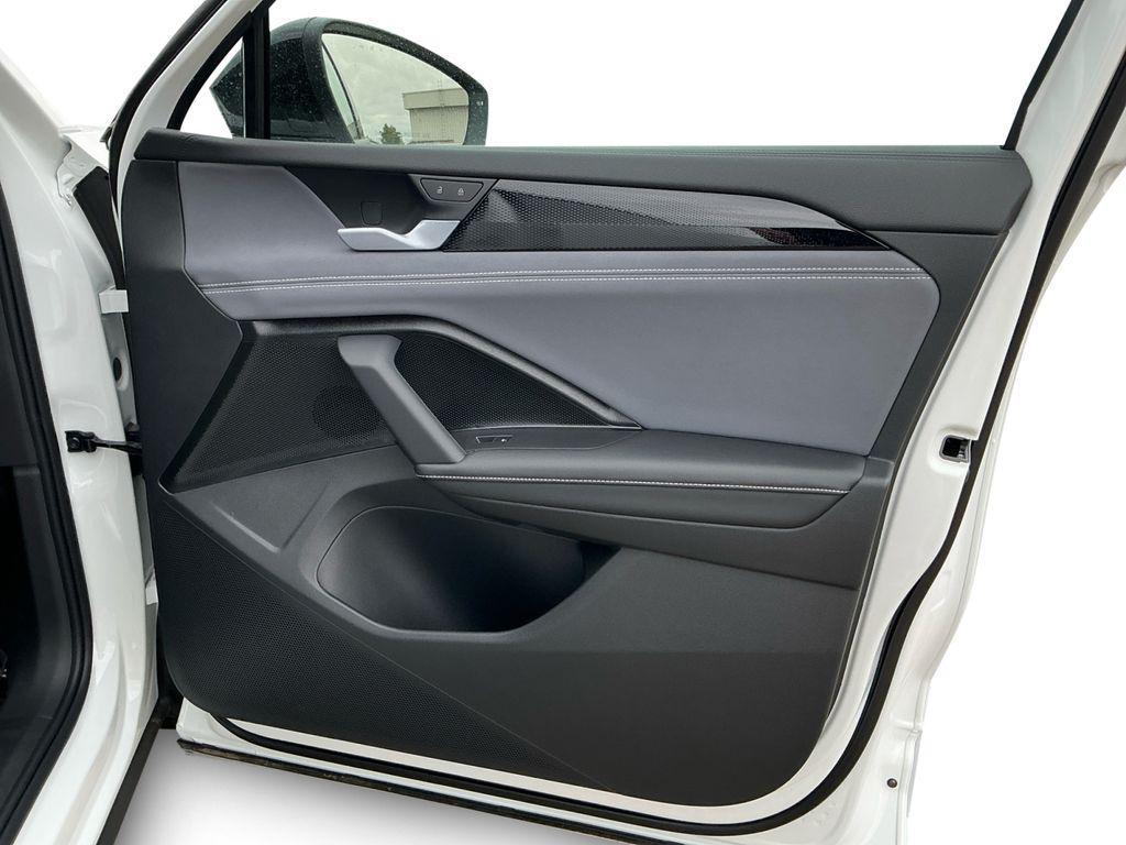 new 2026 Volkswagen Tiguan car, priced at $37,500