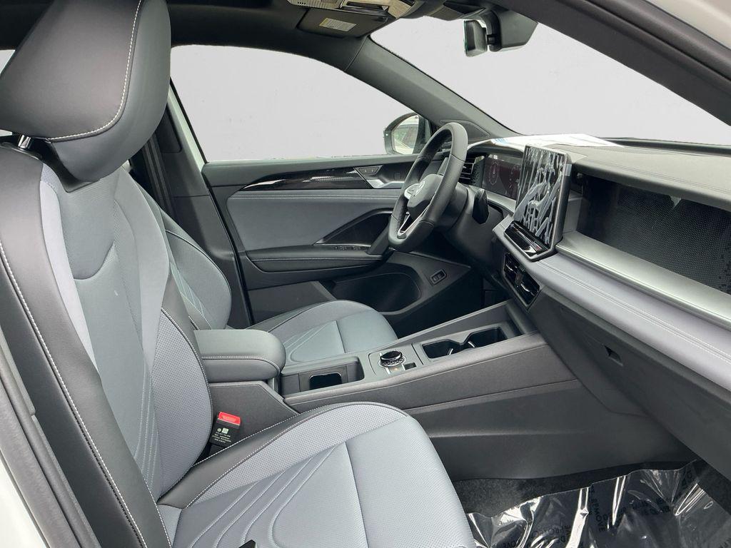 new 2026 Volkswagen Tiguan car, priced at $37,500
