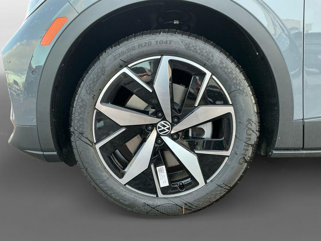 new 2026 Volkswagen ID.4 car, priced at $51,311