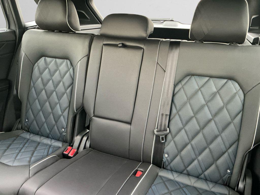 new 2026 Volkswagen Atlas Cross Sport car, priced at $52,350