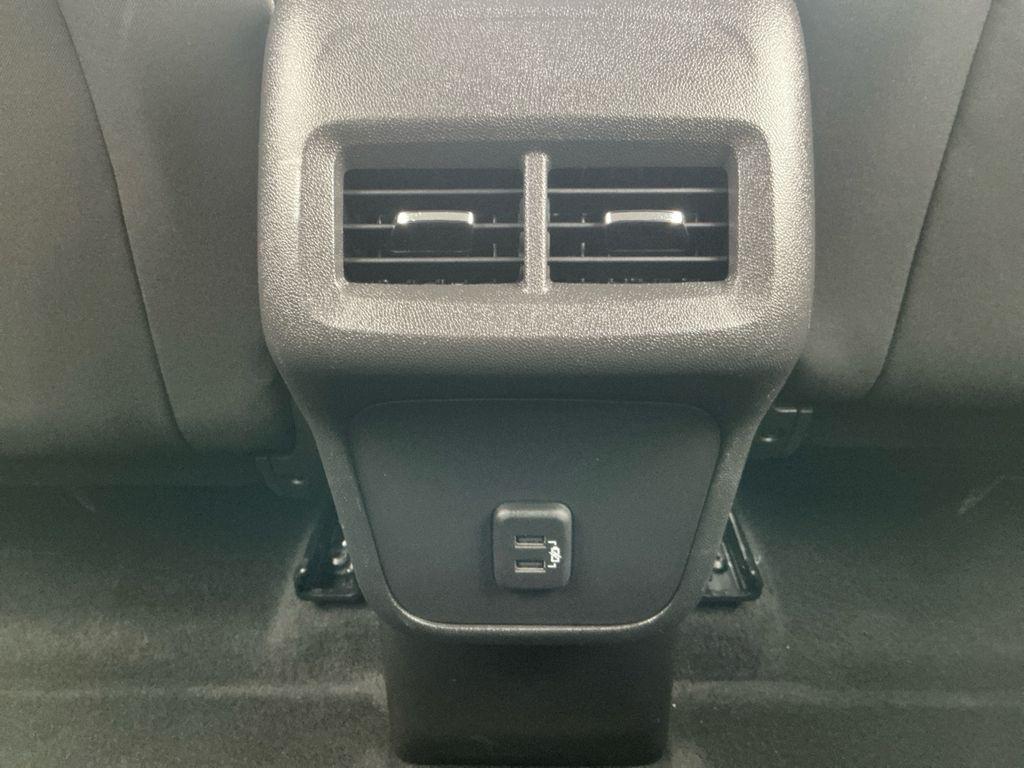 used 2024 Chevrolet Equinox car, priced at $19,598