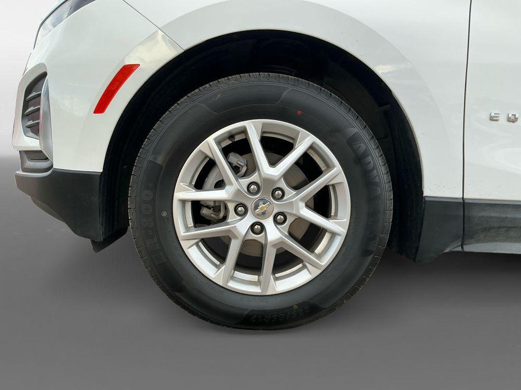 used 2024 Chevrolet Equinox car, priced at $19,598
