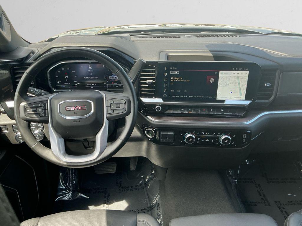 used 2025 GMC Sierra 1500 car, priced at $43,189