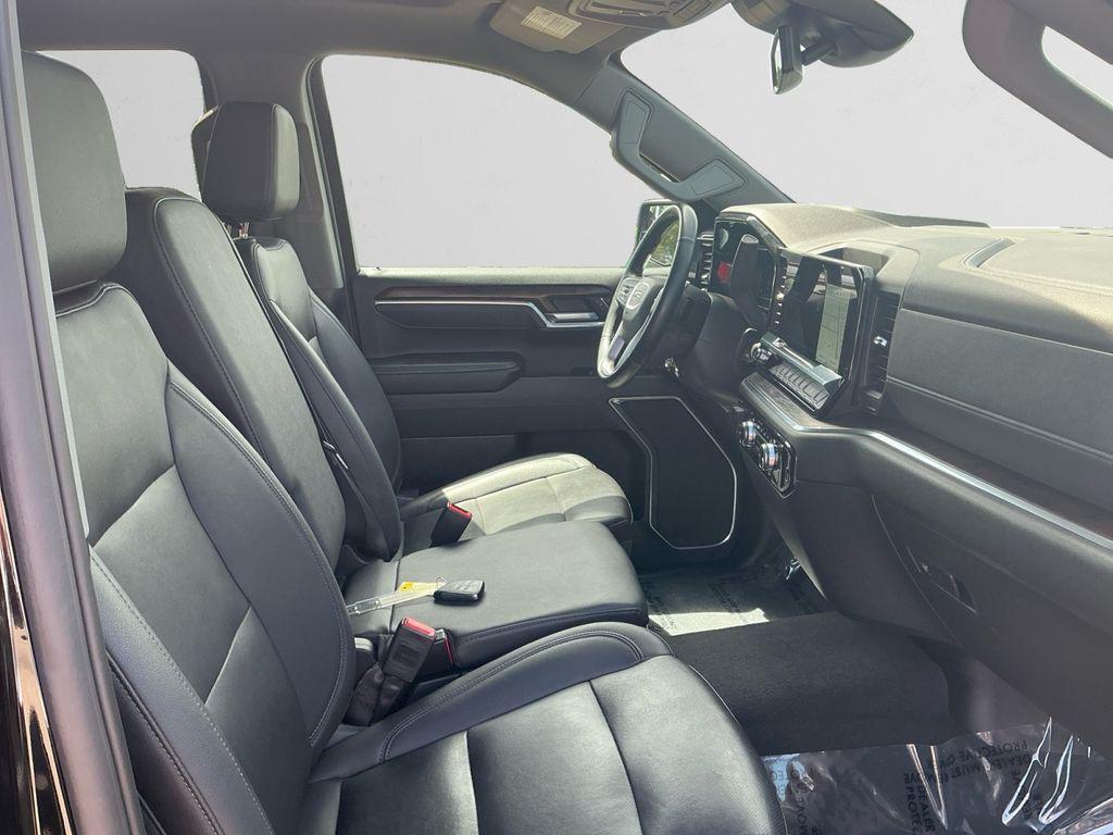 used 2025 GMC Sierra 1500 car, priced at $44,998