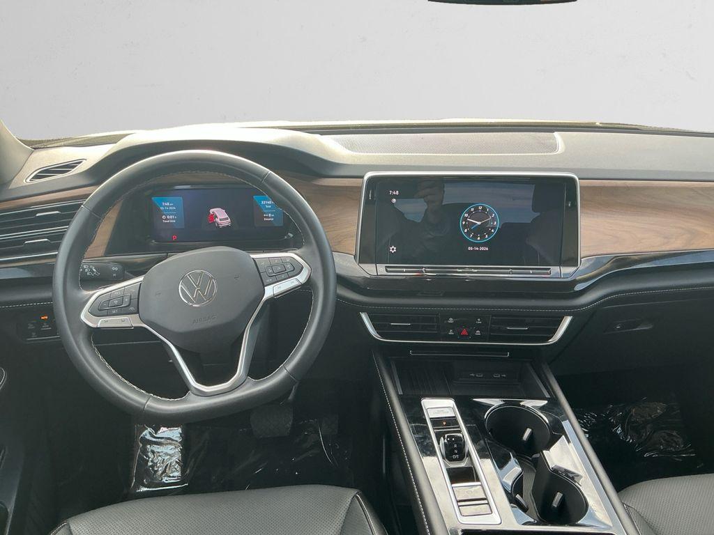 used 2025 Volkswagen Atlas car, priced at $28,978