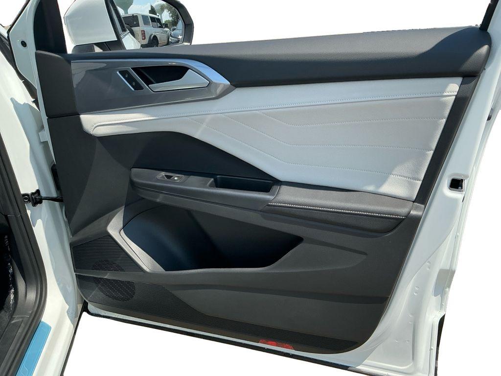 new 2026 Volkswagen Taos car, priced at $34,960