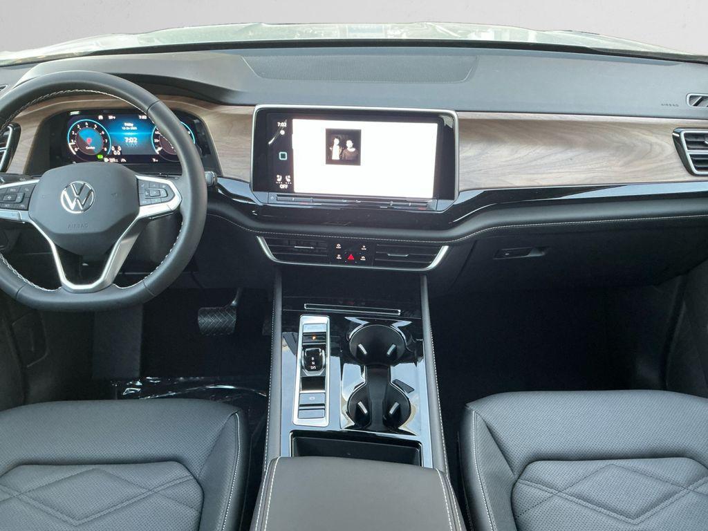 new 2026 Volkswagen Atlas car, priced at $49,670