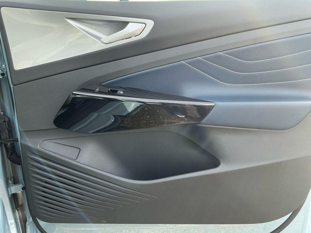 new 2026 Volkswagen ID.4 car, priced at $51,766