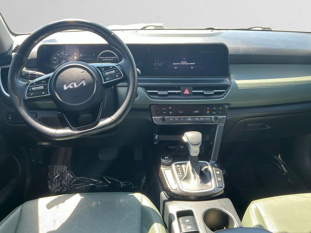 used 2024 Kia Seltos car, priced at $24,397