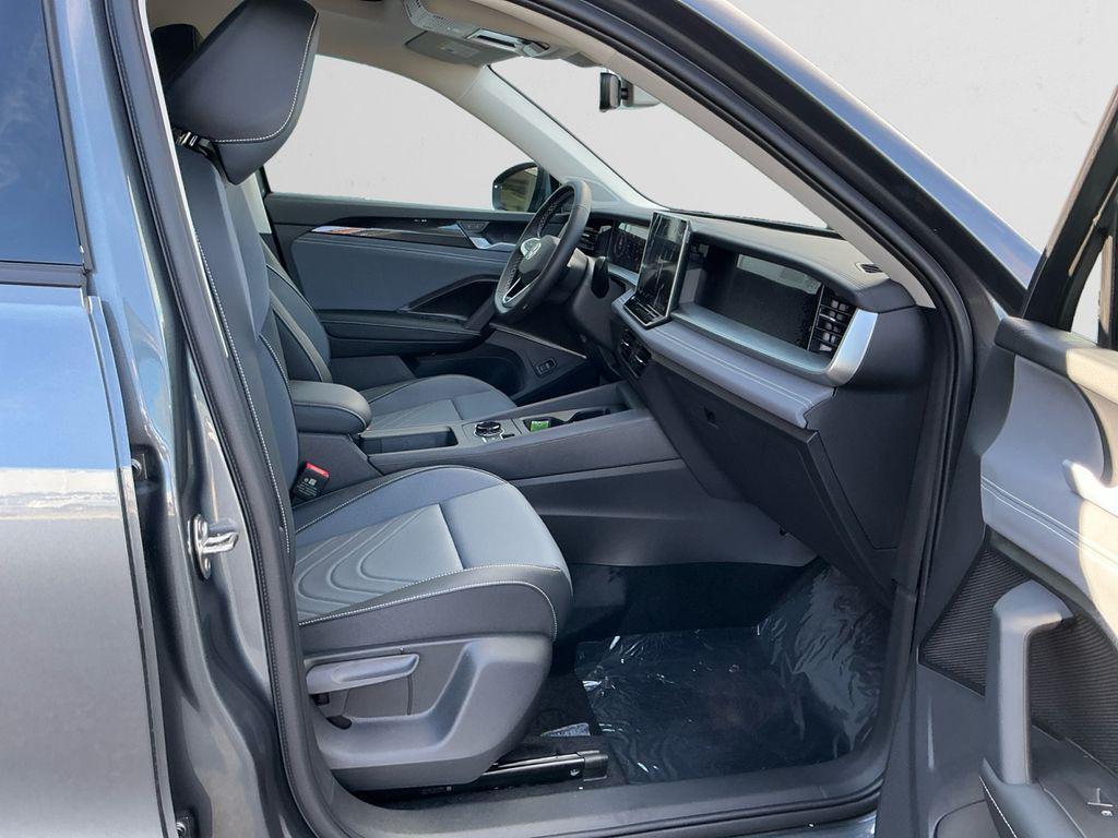 new 2026 Volkswagen Tiguan car, priced at $36,458