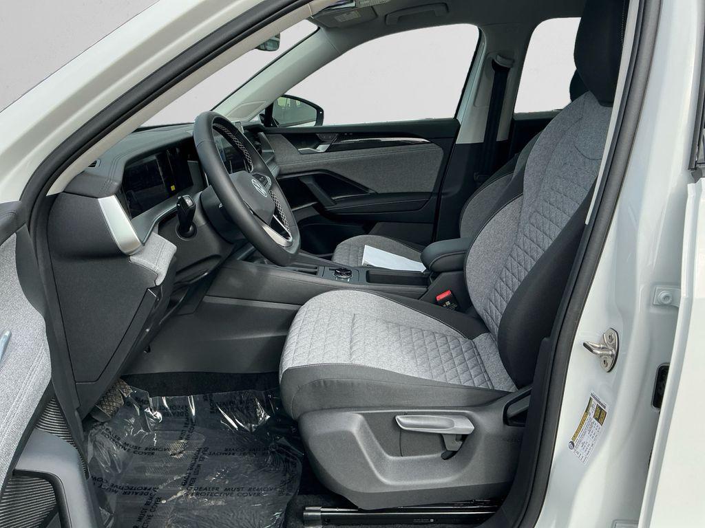 new 2026 Volkswagen Tiguan car, priced at $32,595