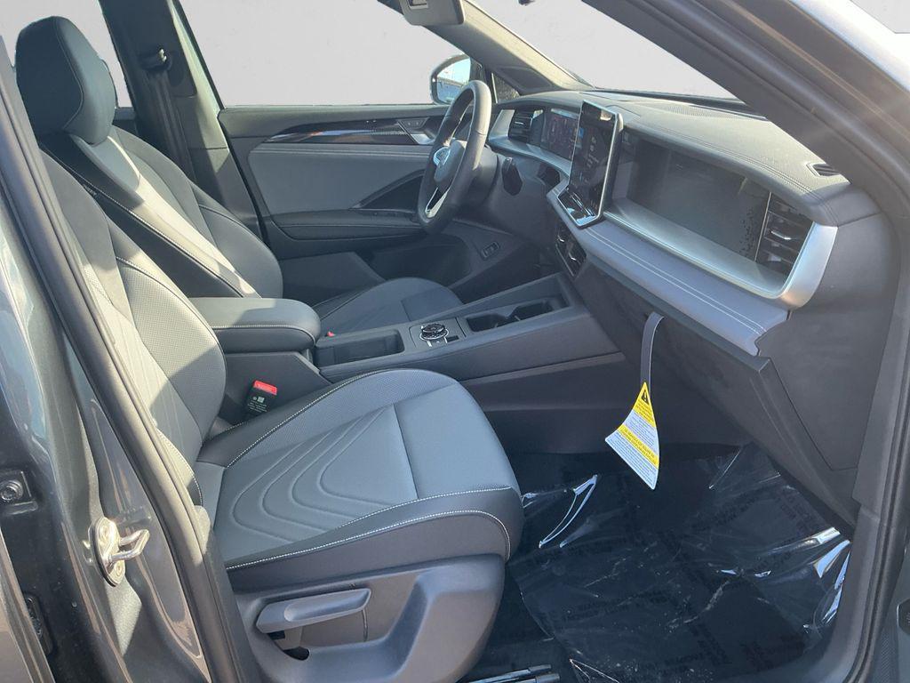new 2026 Volkswagen Tiguan car, priced at $37,117