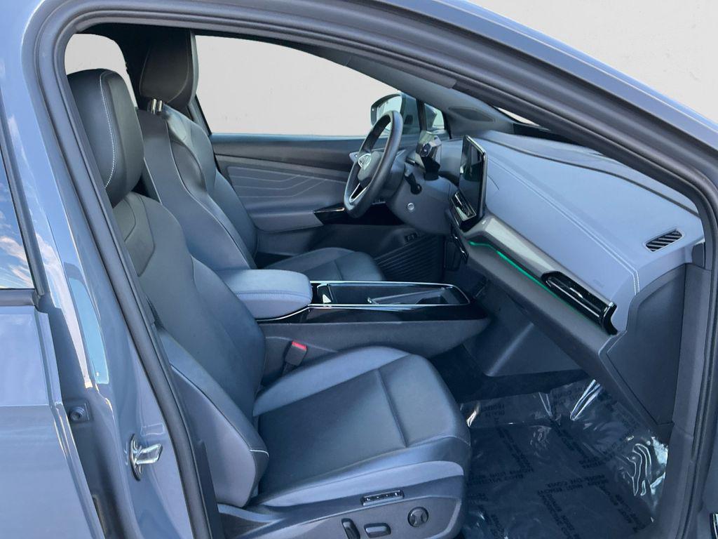 used 2023 Volkswagen ID.4 car, priced at $20,998