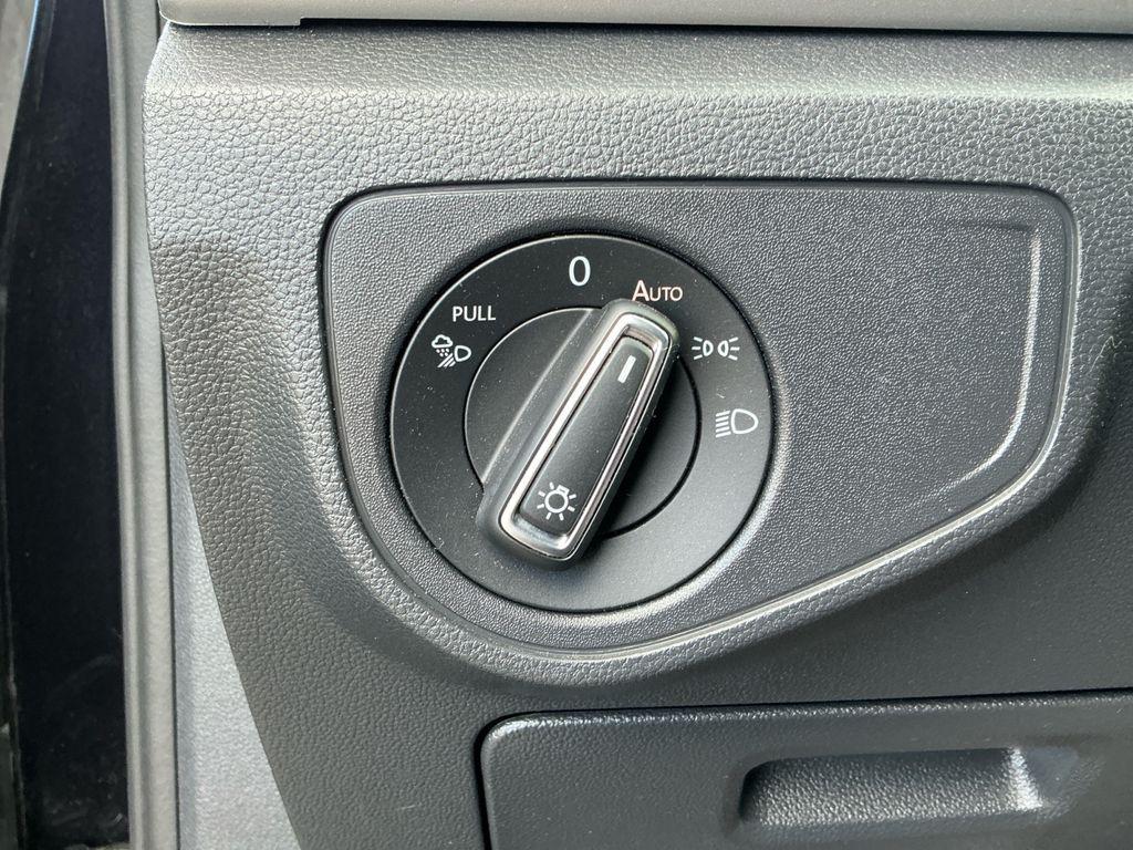 used 2022 Volkswagen Atlas Cross Sport car, priced at $22,512