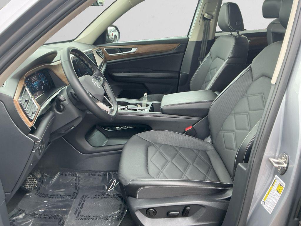 used 2024 Volkswagen Atlas car, priced at $29,475