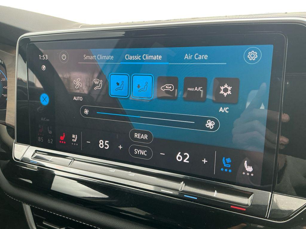 used 2024 Volkswagen Atlas car, priced at $29,475