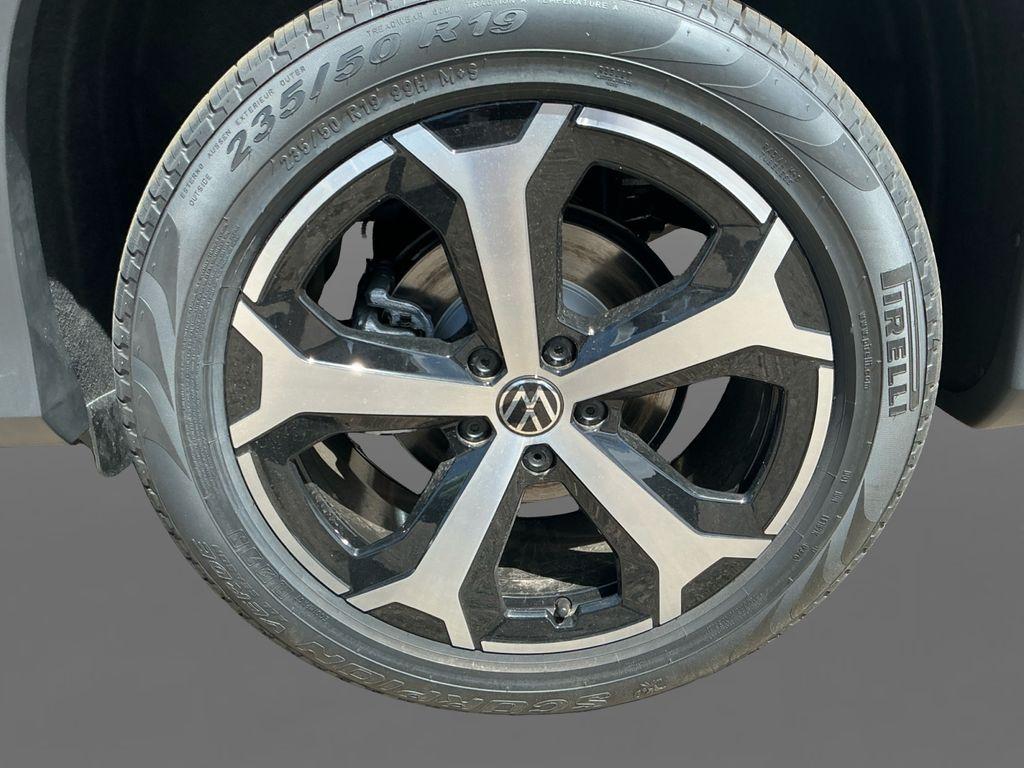 new 2026 Volkswagen Tiguan car, priced at $33,631