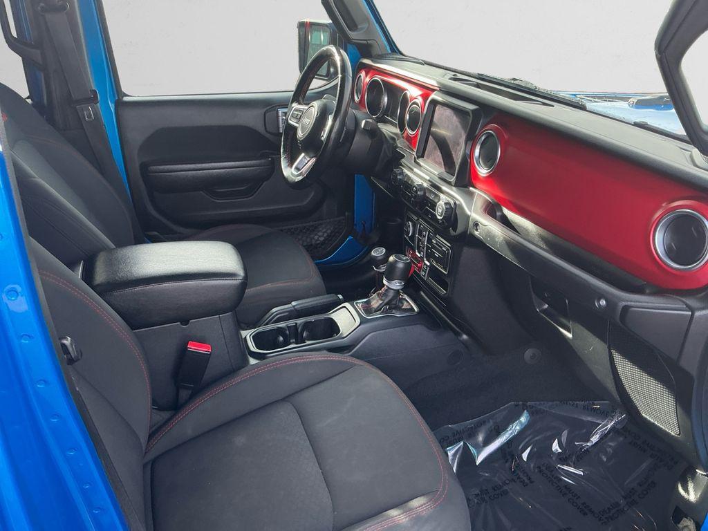 used 2022 Jeep Gladiator car, priced at $30,998