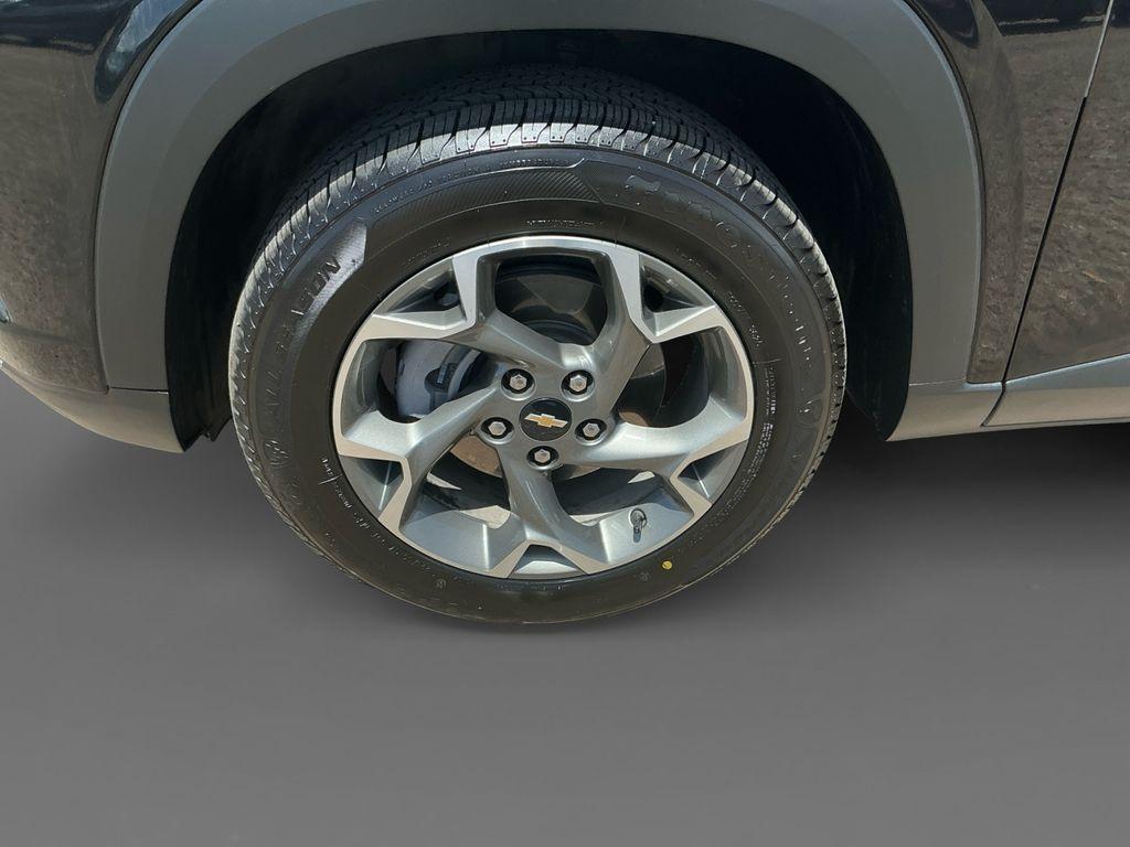 used 2024 Chevrolet Trax car, priced at $21,985