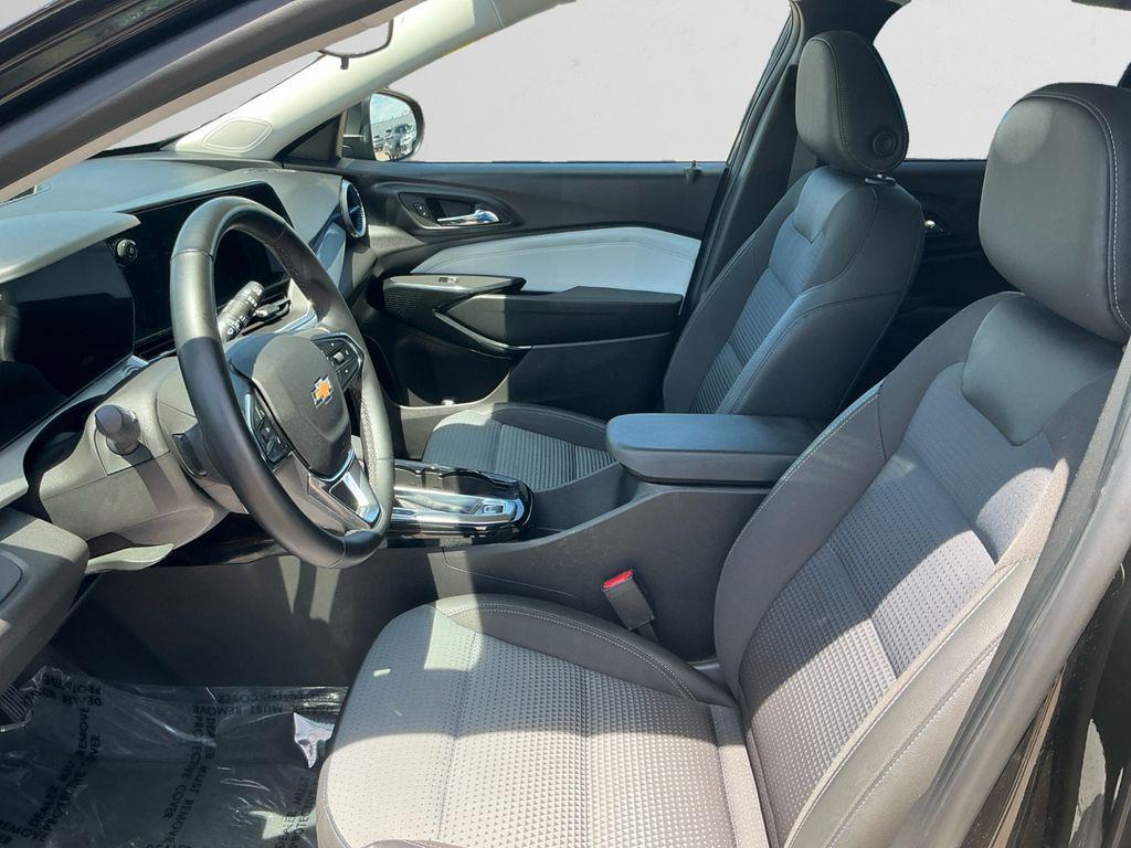 used 2024 Chevrolet Trax car, priced at $22,395