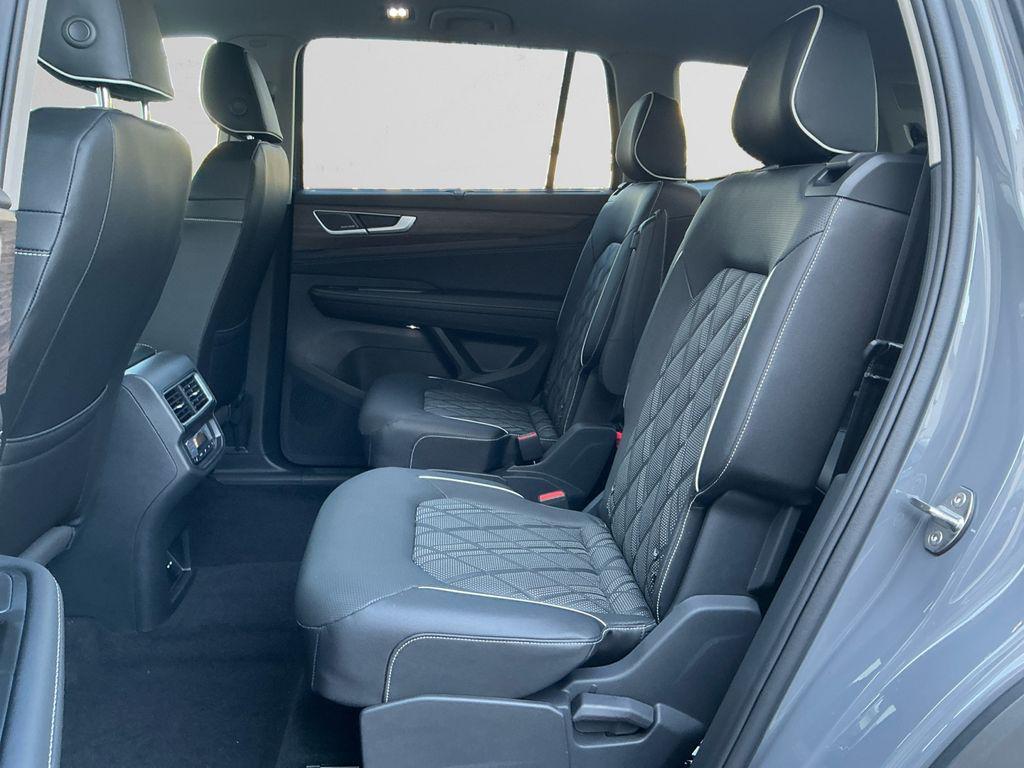 new 2026 Volkswagen Atlas car, priced at $57,804