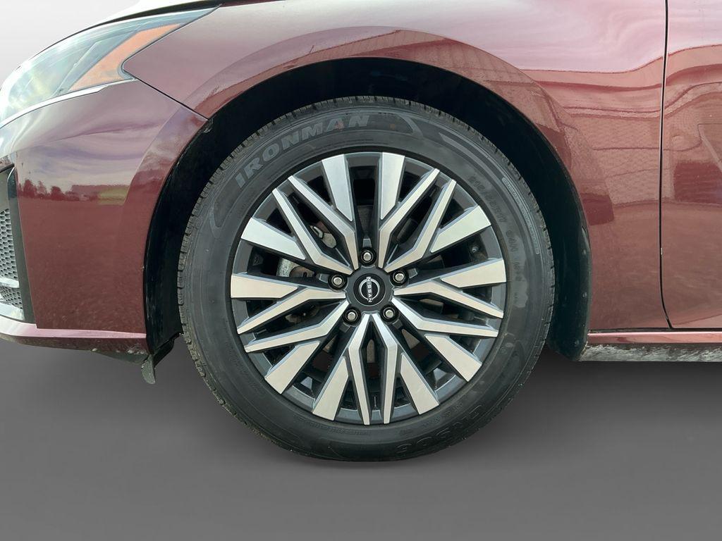 used 2024 Nissan Altima car, priced at $18,837