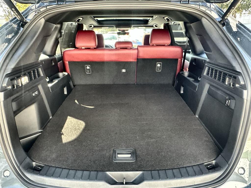 new 2026 Mazda CX-70 car, priced at $54,703