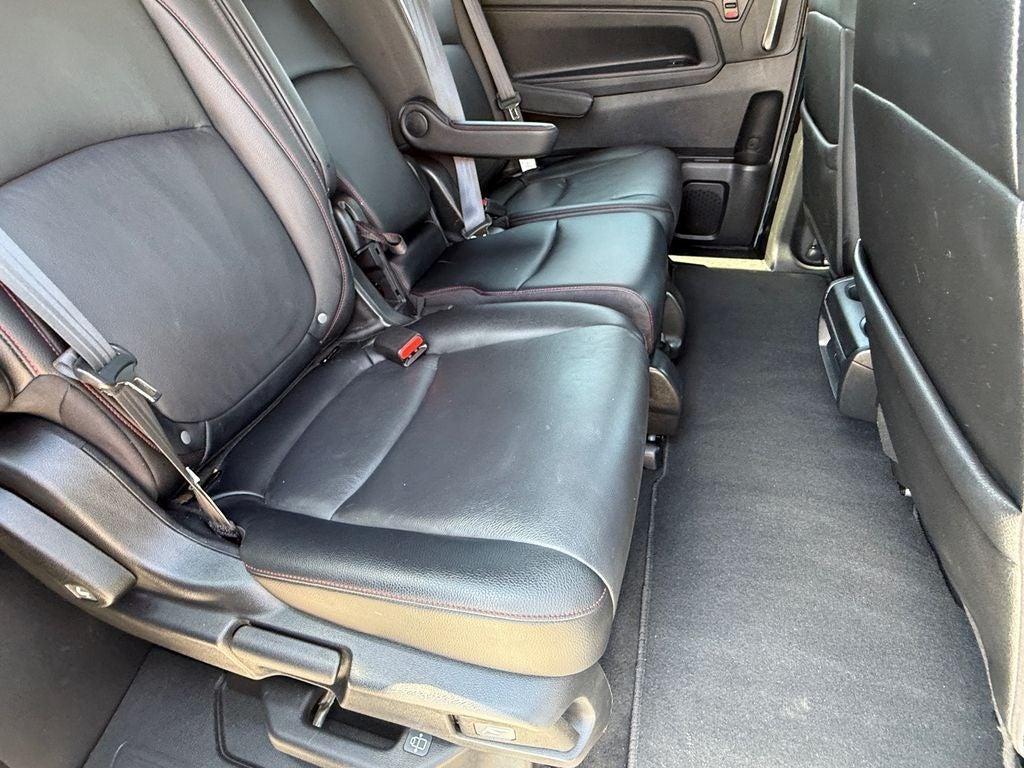 used 2025 Honda Odyssey car, priced at $40,970